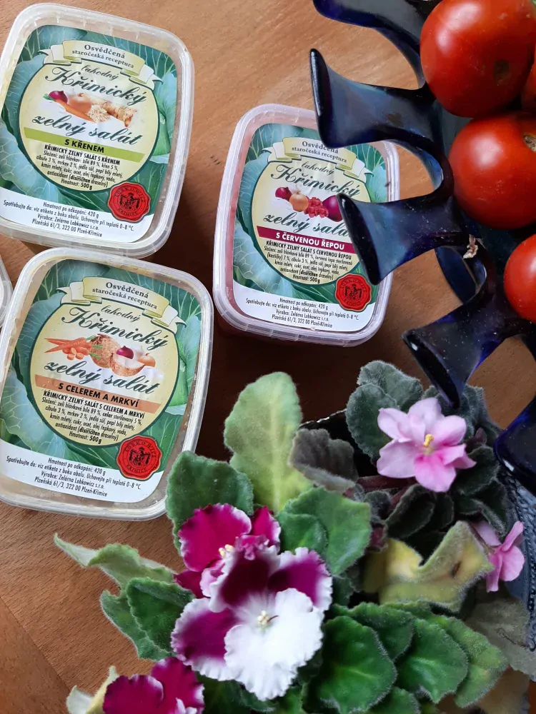 Zelný salát s celerem a mrkví 500g