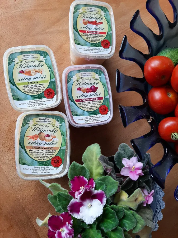 Zelný salát s celerem a mrkví 500g